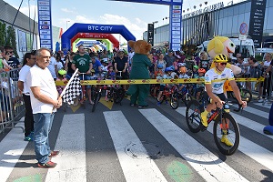 Embassy marks 150th birth anniversary of Mahatma Gandhi in the Vzajemna Kids’ Cycling Marathon