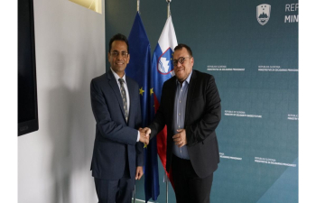 Veleposlanik Amit Narang je imel toplo in tvorno srečanje z njegovo ekscelenco g. Simonom Maljevcem, ministrom za solidarnostno prihodnost v Vladi RS